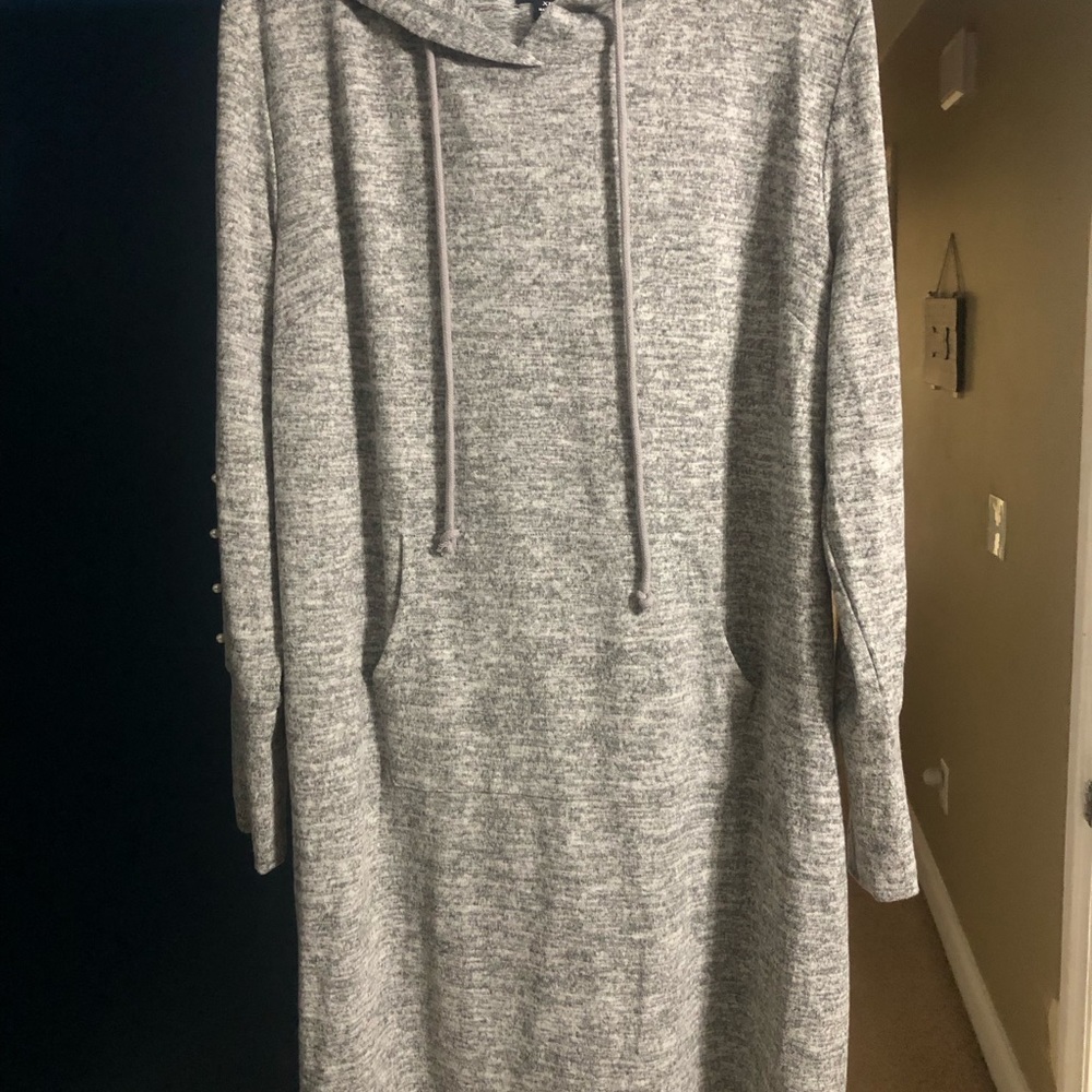Heather gray hoodie
